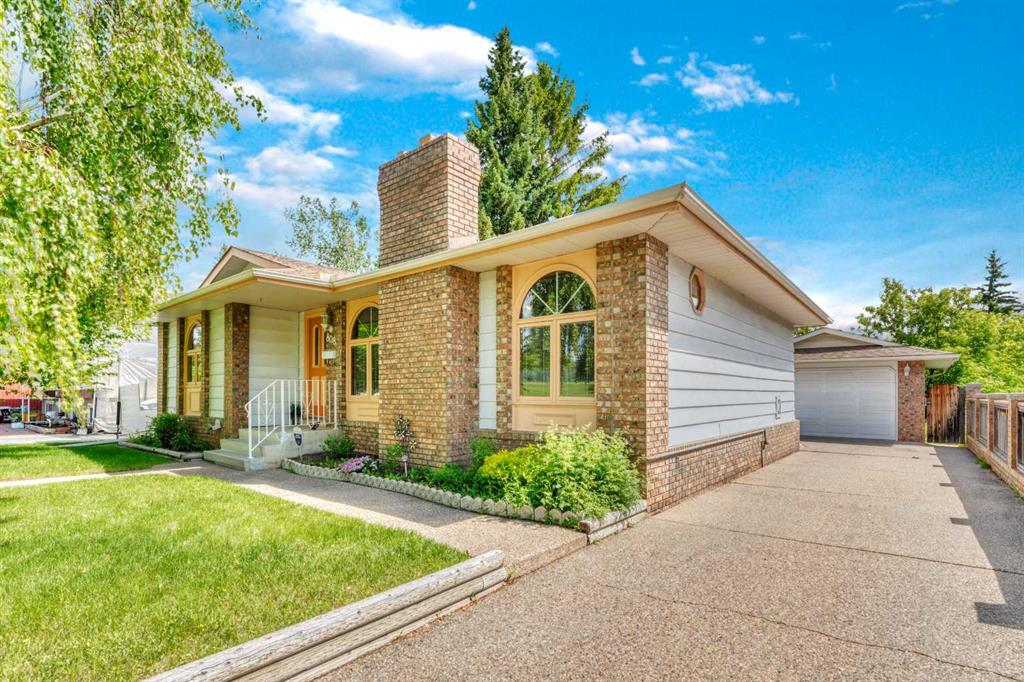 808 Canterbury Drive SW photo 2