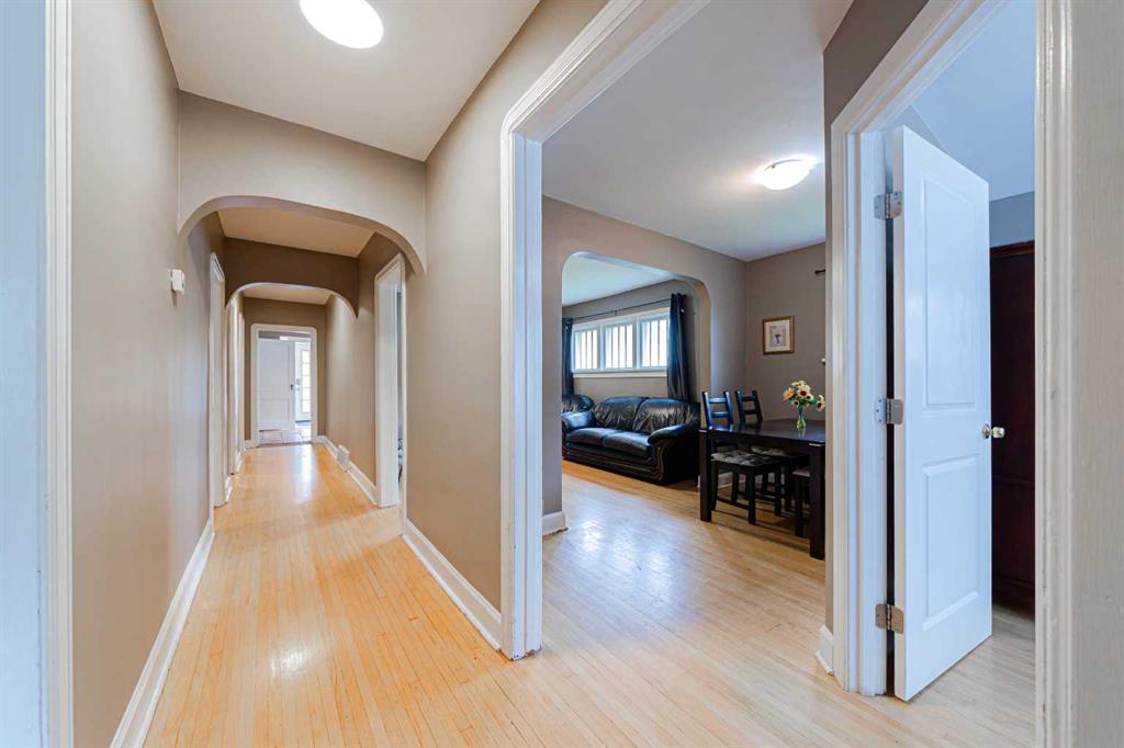 1621 4 Street NW photo 5