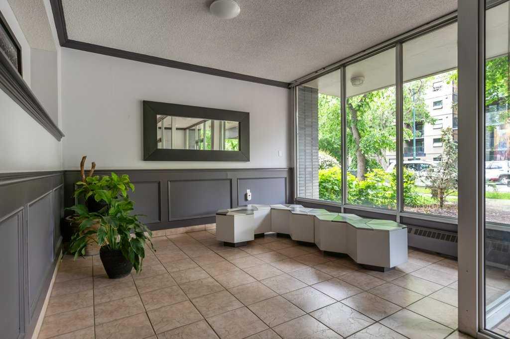 1328 13 Avenue SW #503 photo 3