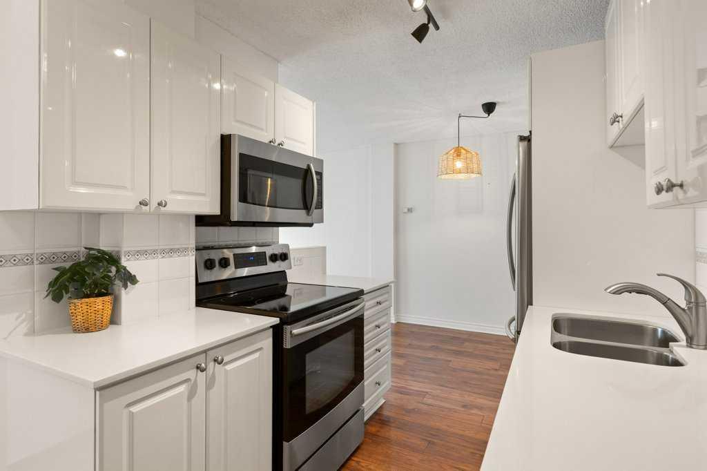 1328 13 Avenue SW #503 photo 5