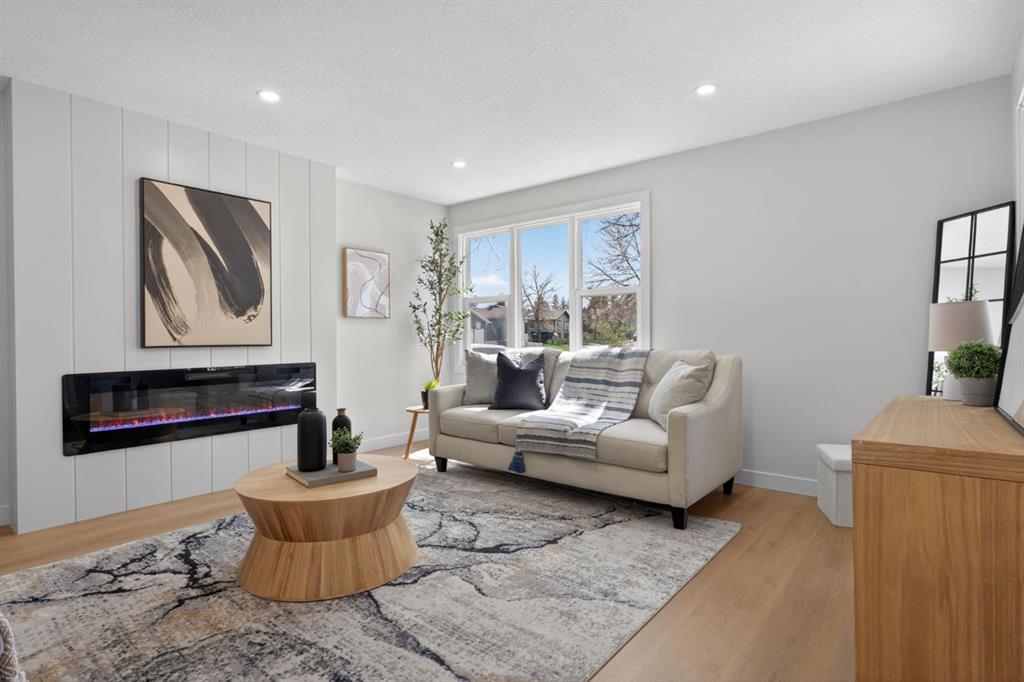 40 Bernard Way NW photo 3