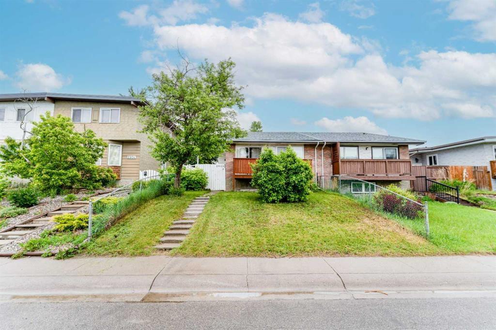2906 Doverville Crescent SE