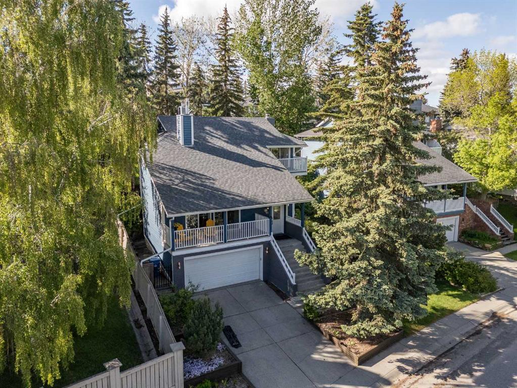 11 Stradwick Way SW photo 2