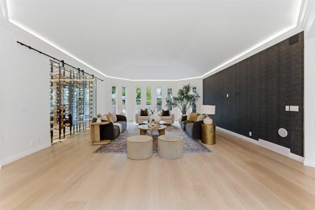 79 Bel-Aire Place SW photo 5