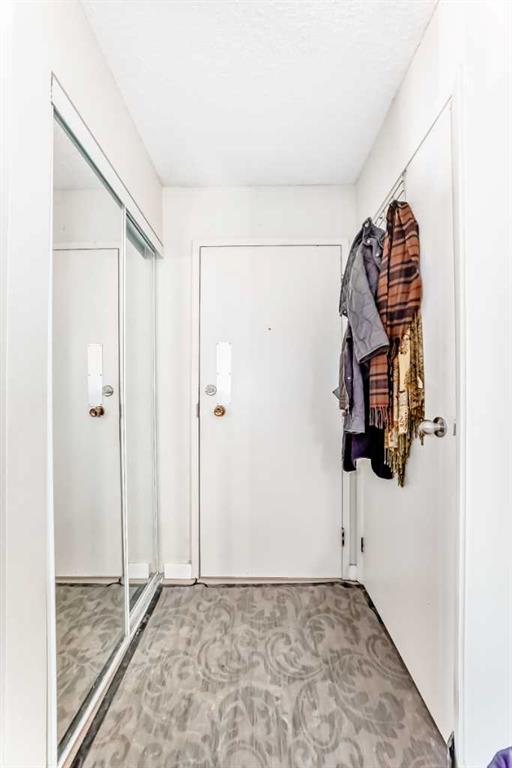 315 Southampton Drive SW #6102 photo 4