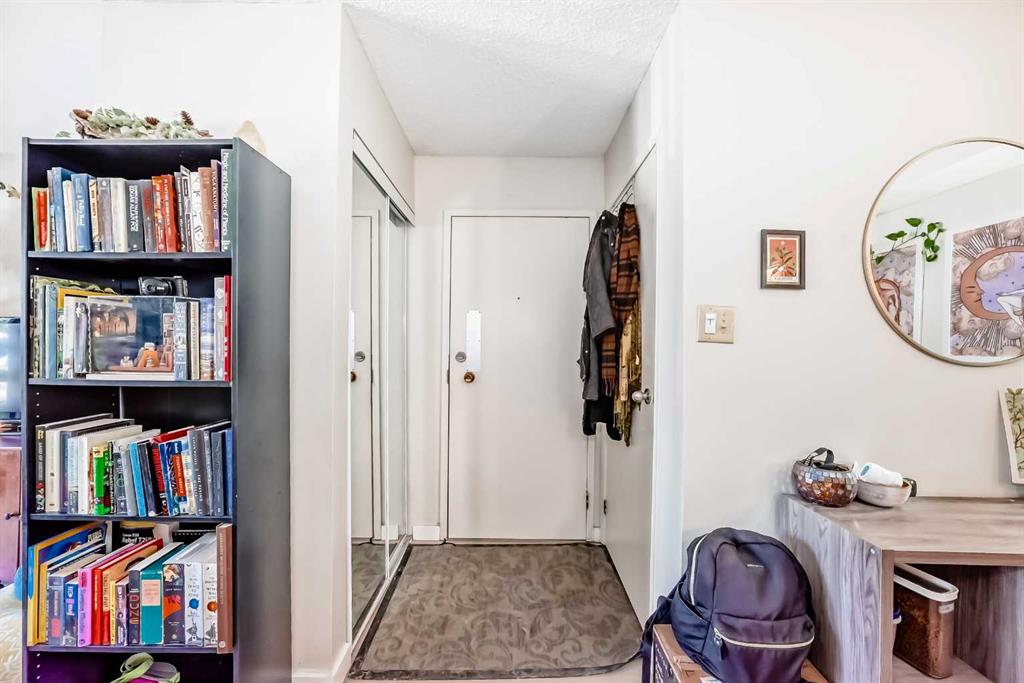 315 Southampton Drive SW #6102 photo 5