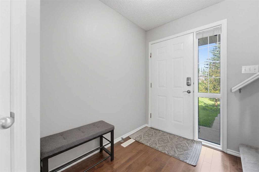 235 Citadel Meadow Bay NW photo 2