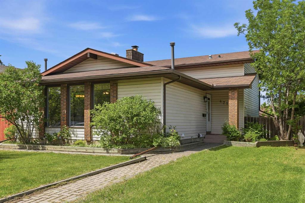 471 Berkley Crescent NW photo 3
