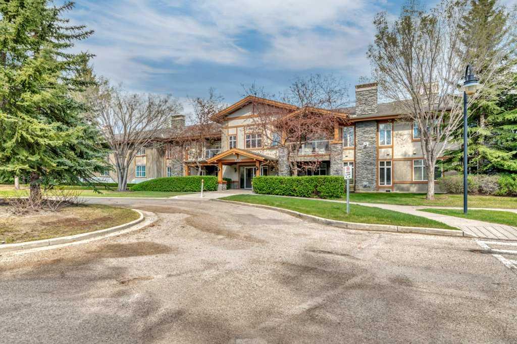 3102 Lake Fraser Court SE #-