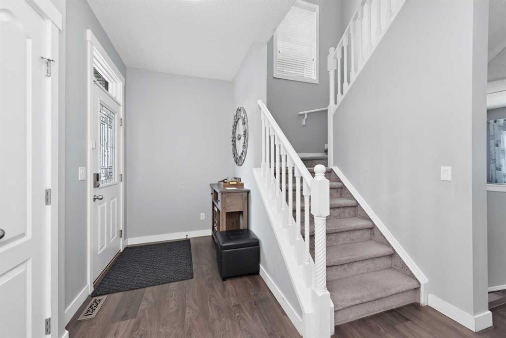 18 Skyview Shores Place NE photo 5