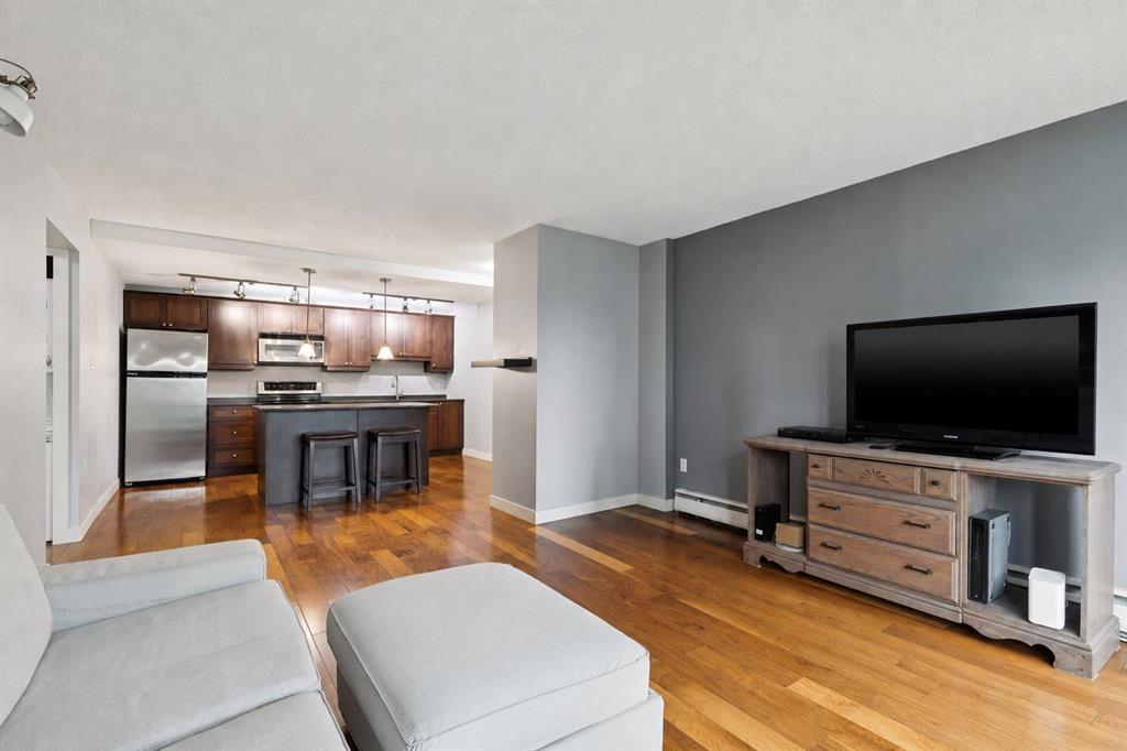 1025 14 Avenue SW #413 photo 4