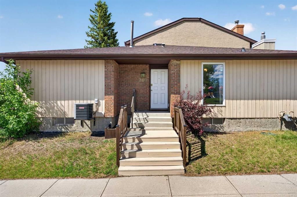 204 Whiteridge Place NE