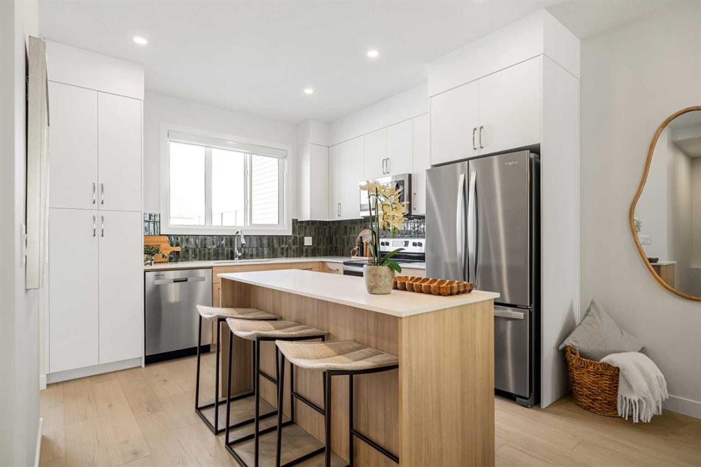 14442 15 Street NE photo 2