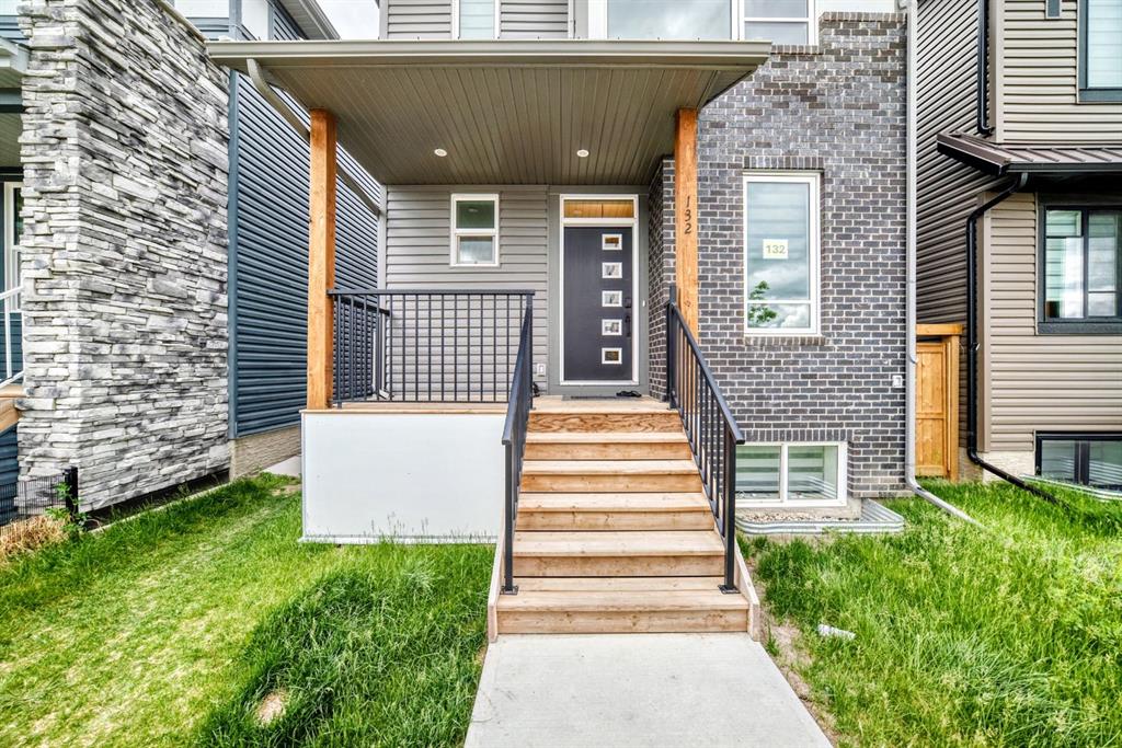 132 Setonstone Gardens SE photo 2