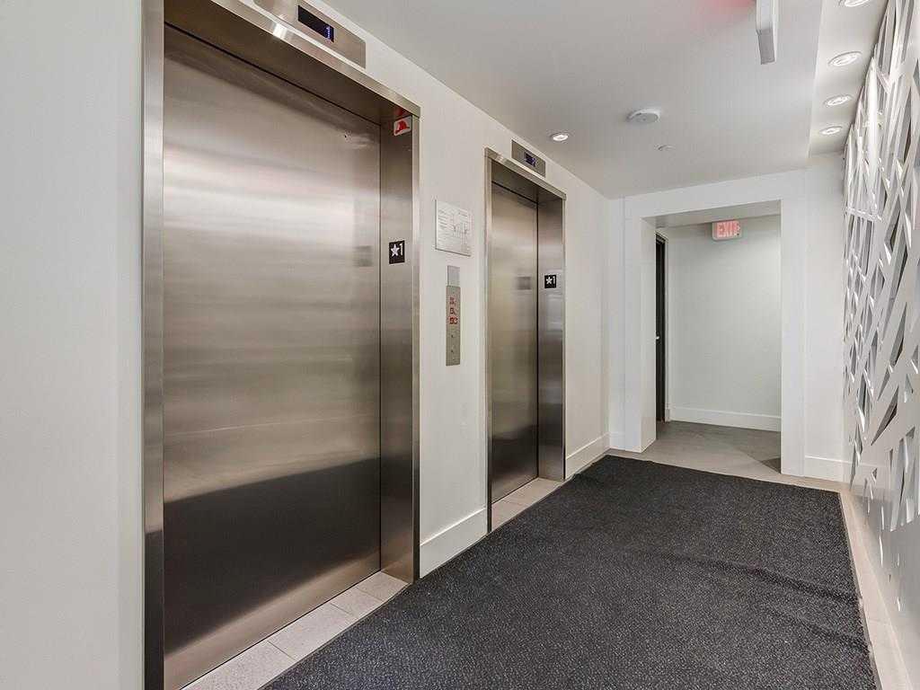 626 14 Avenue SW #1009 photo 5