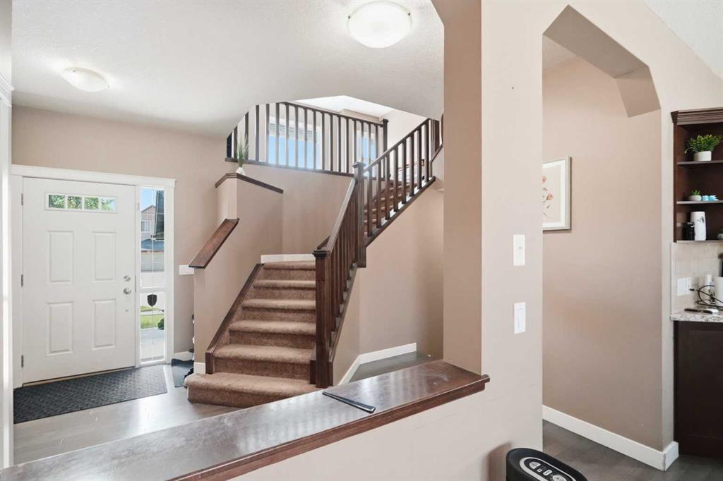 509 New Brighton Drive SE photo 5
