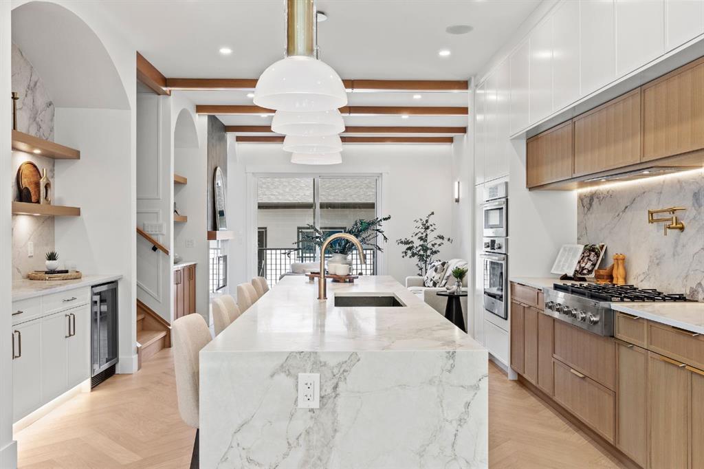 520 34A Street NW photo 4