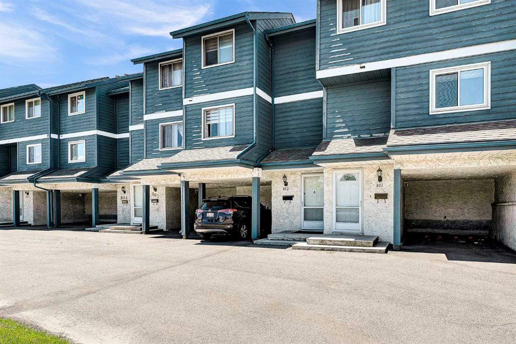 919 38 Street NE #802 photo 2