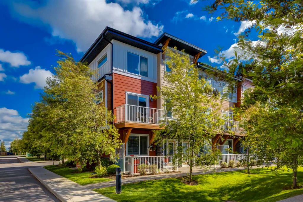 111 Rainbow Falls Gate #17