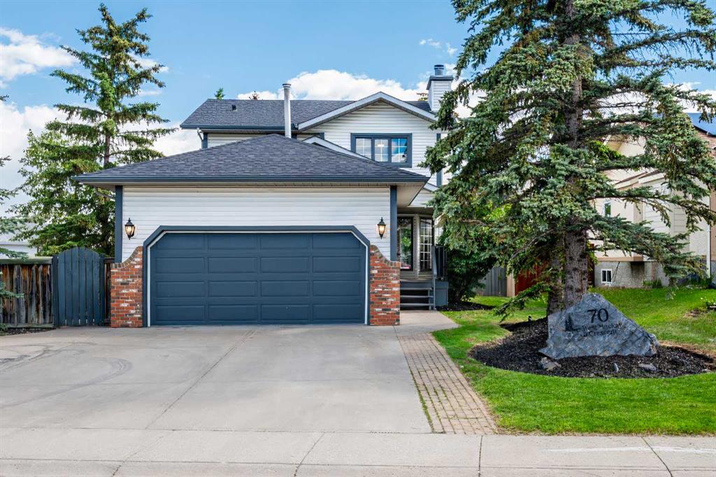70 West Mackay Crescent