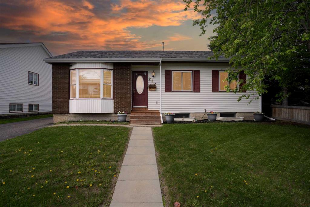 210 Leigh Crescent