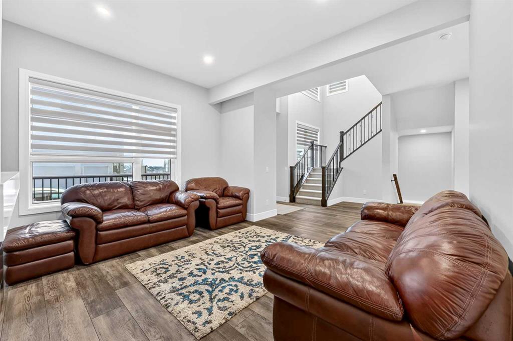 95 Rock Lake View NW photo 4
