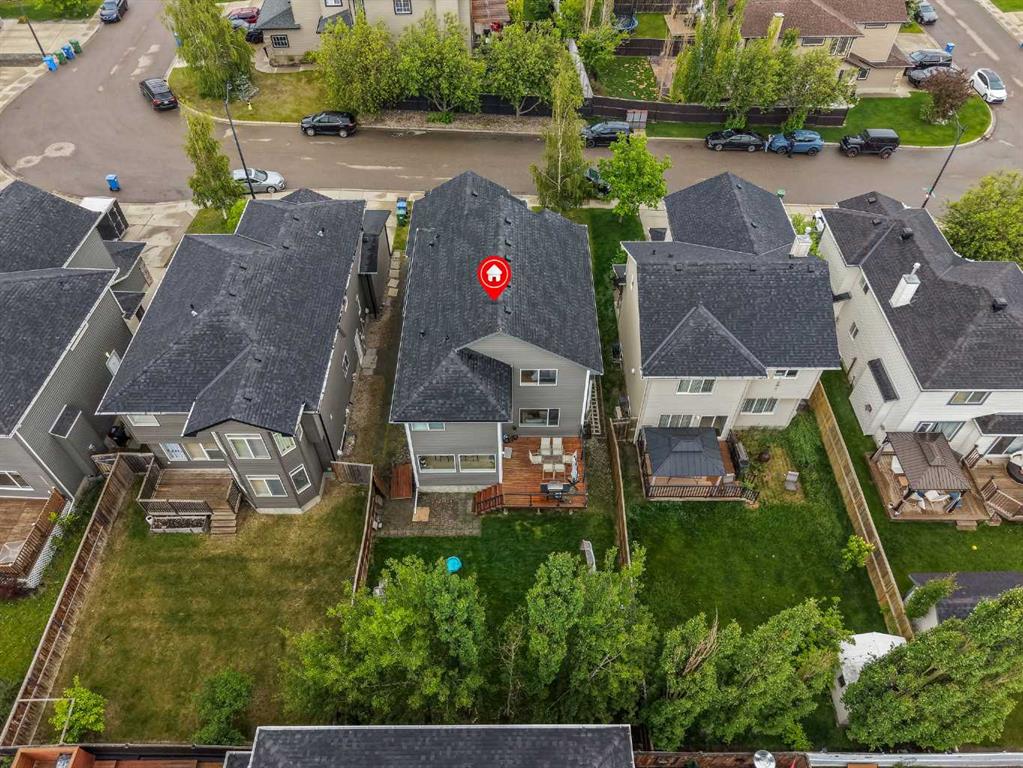 109 Evanscove Heights NW photo 5