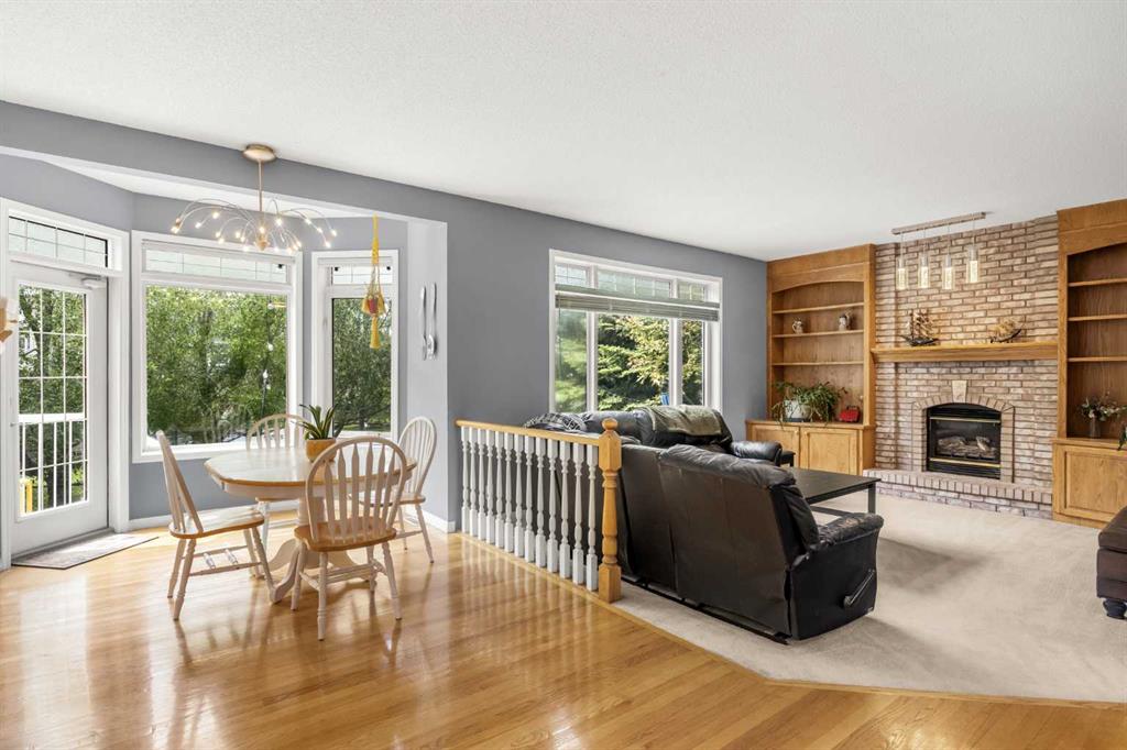 31 Hamptons Heath NW photo 2