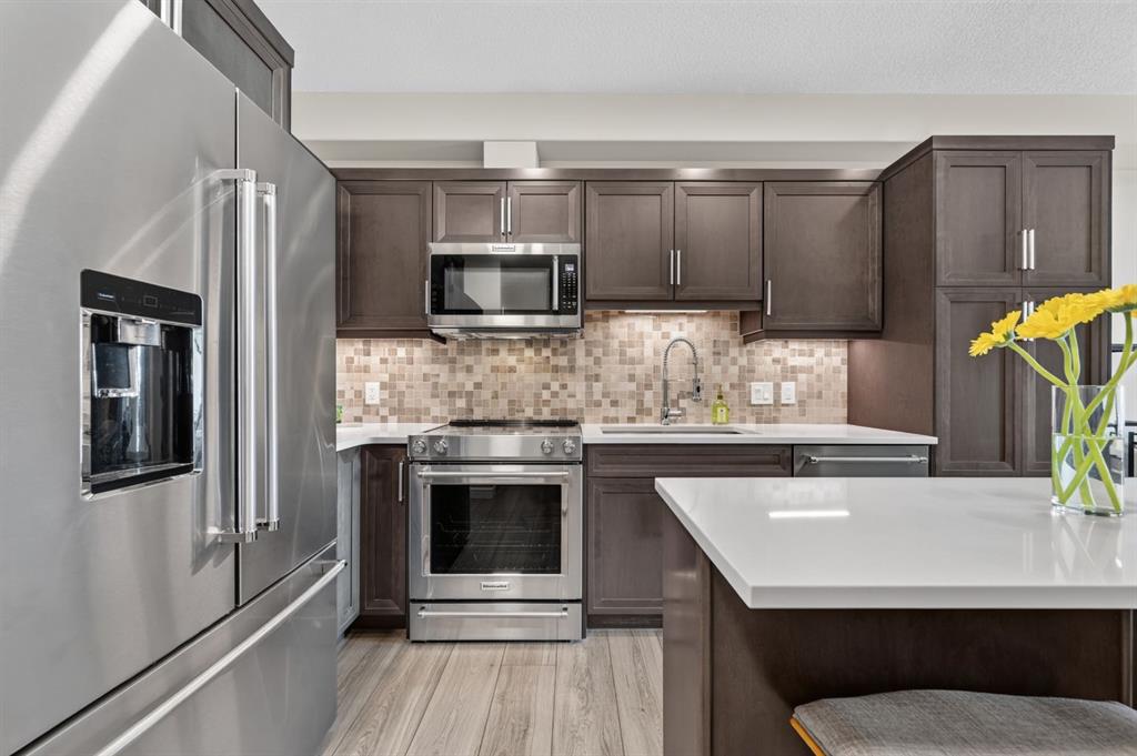 80 Greenbriar Place NW #2302 photo 3