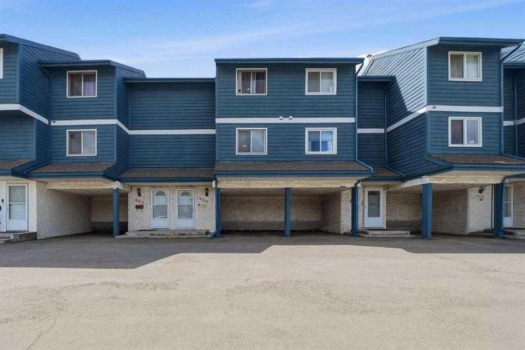 919 38 Street NE #904