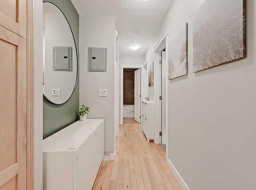 1715 13 Street SW #10 photo 3