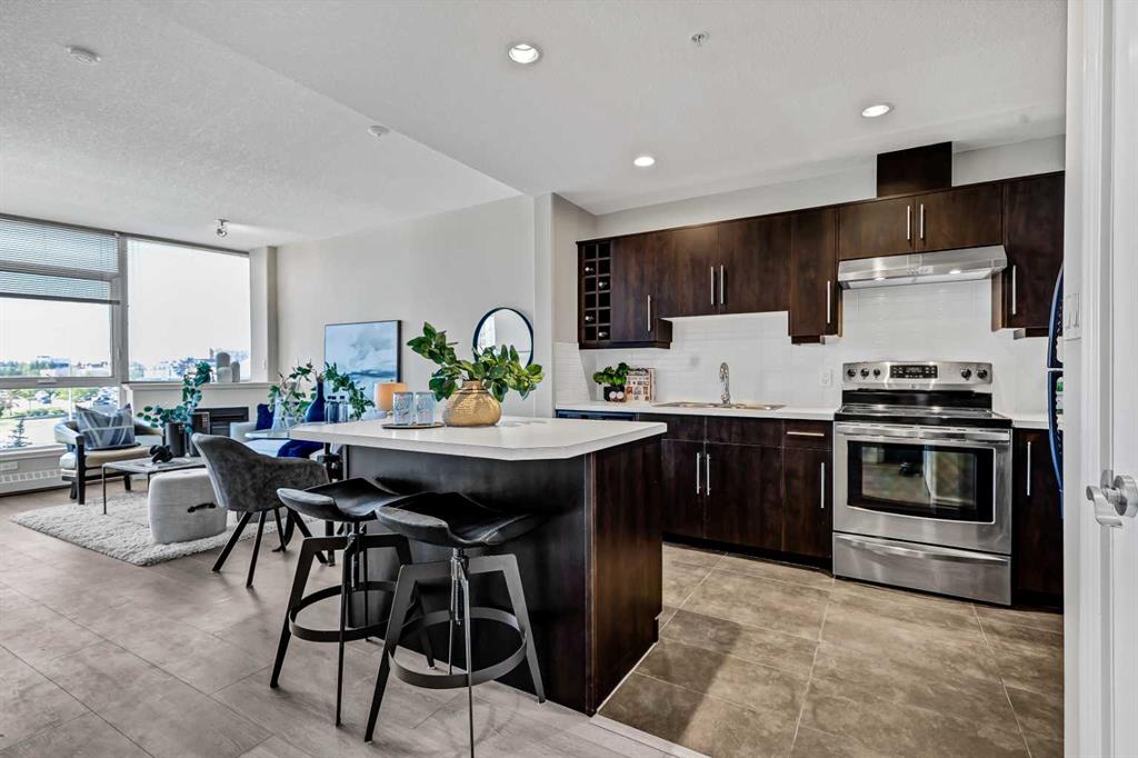 55 Spruce Place SW #304 photo 5