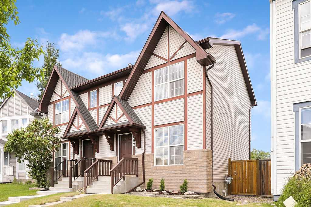246 Elgin View SE