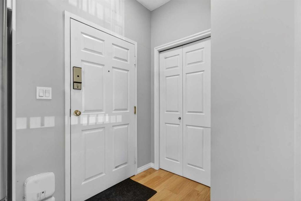 777 3 Avenue SW #215 photo 4