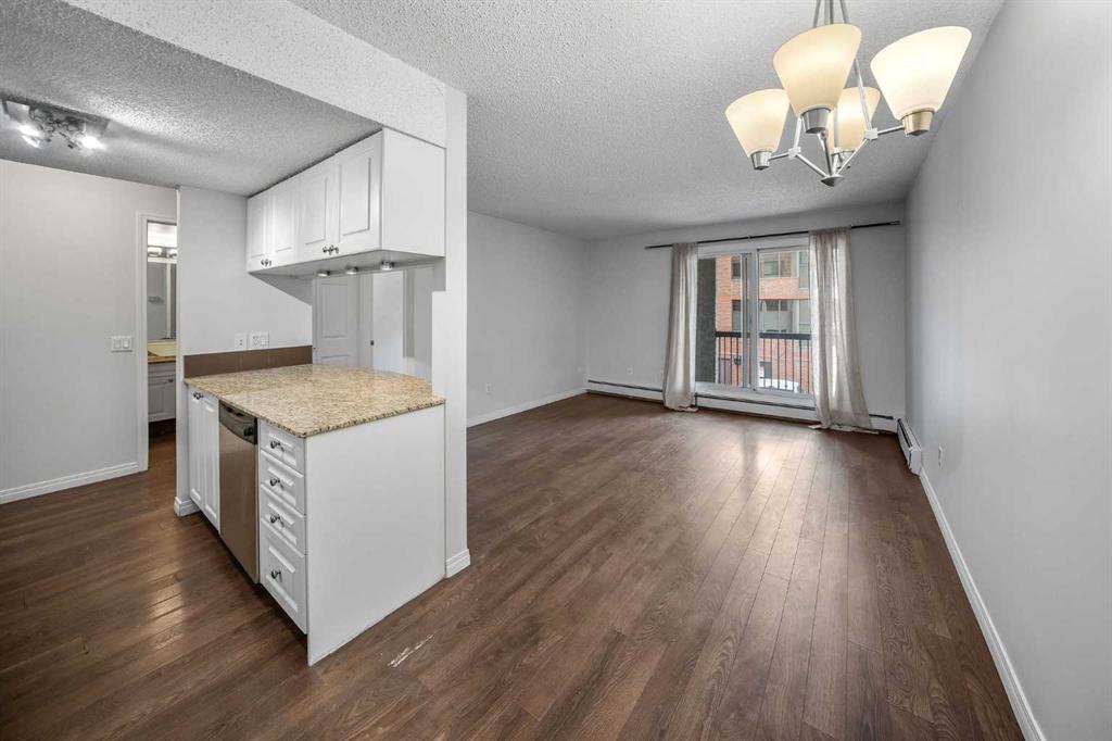 305 25 Avenue SW #205 photo 2