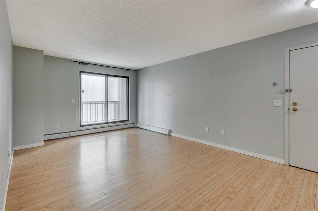 13045 6 Street SW #1212 photo 3
