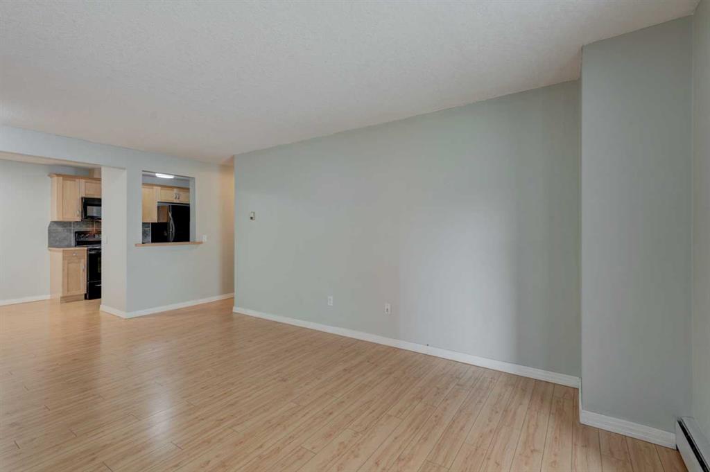 13045 6 Street SW #1212 photo 5