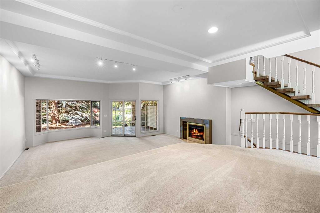 4037 42 Street NW #238 photo 5