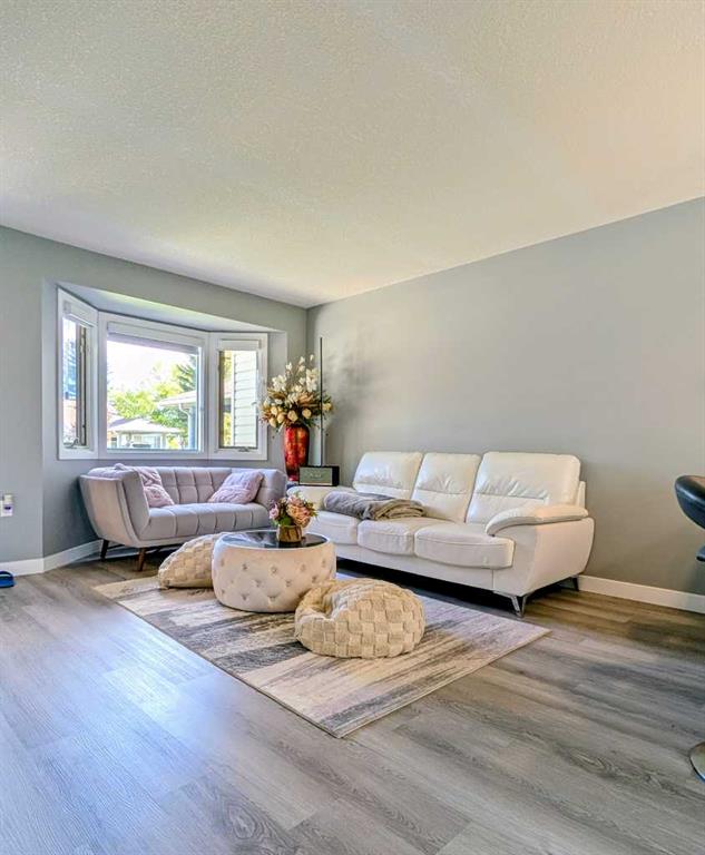 2851 Dovely Park SE photo 4