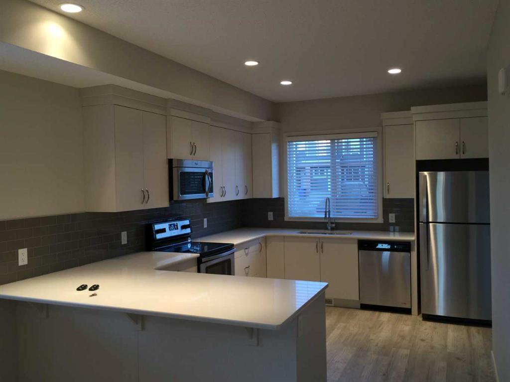 972 Nolan Hill Boulevard NW photo 4