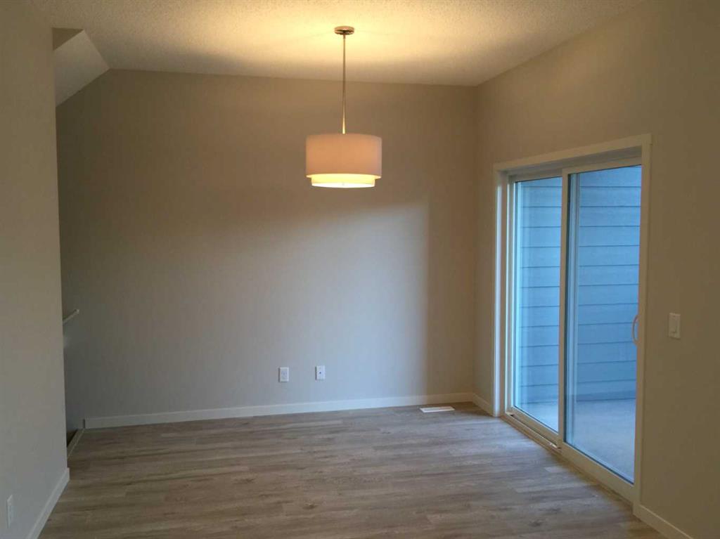 972 Nolan Hill Boulevard NW photo 5