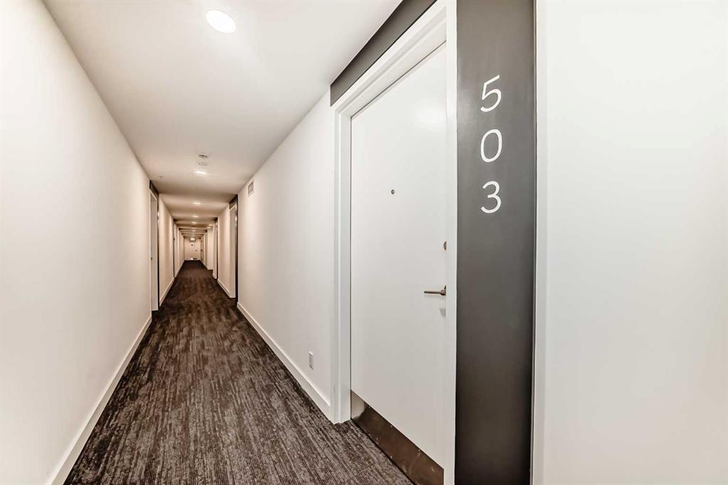 123 4 Street NE #503 photo 2