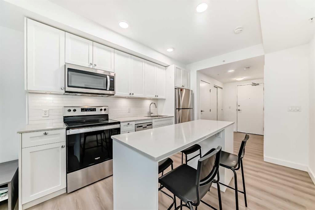 123 4 Street NE #503 photo 4