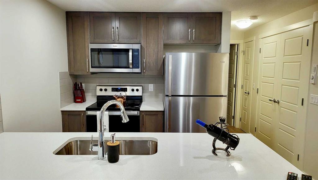 260 Rowley Way NW #317 photo 4