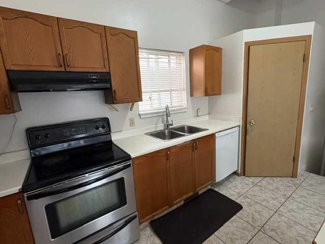 6934 Laguna Way NE photo 4
