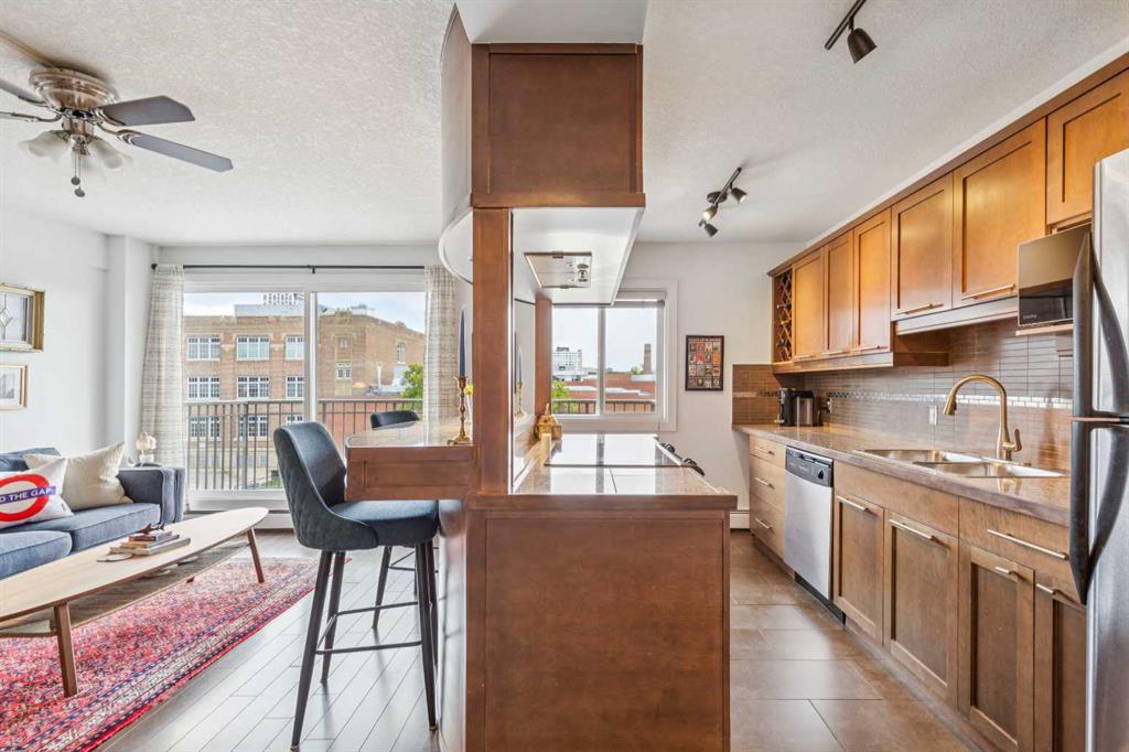 1730 7 Street SW #406 photo 2