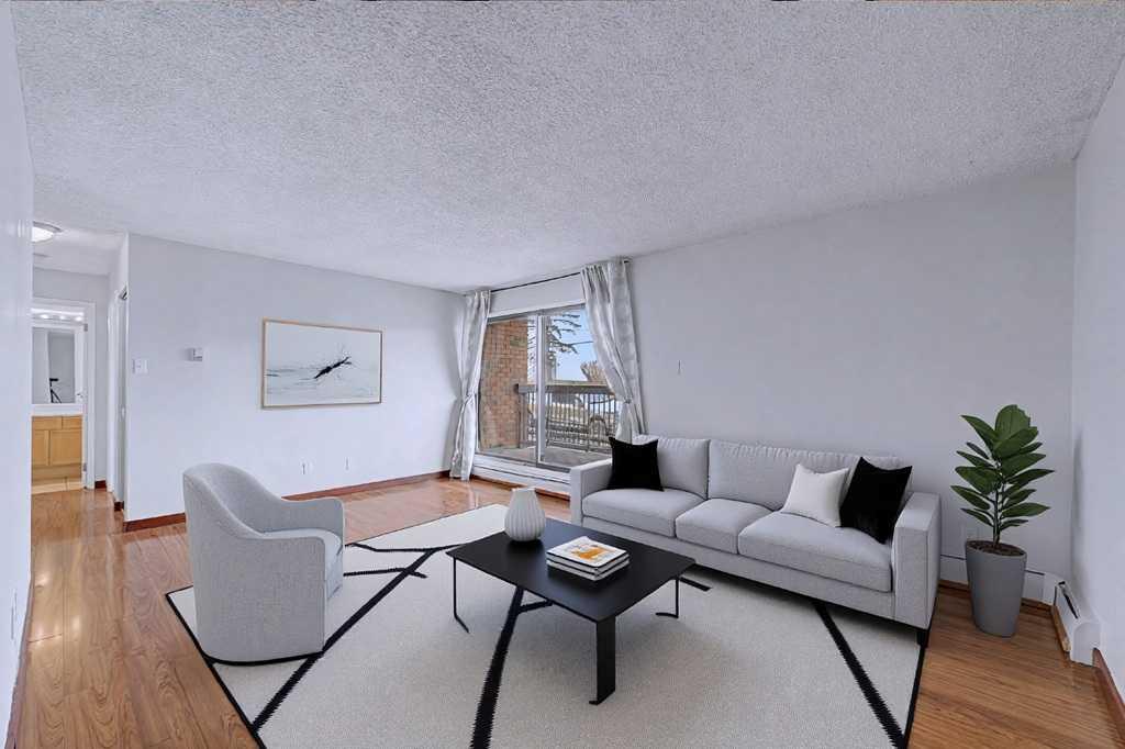 659 4 Avenue NE #105 photo 3