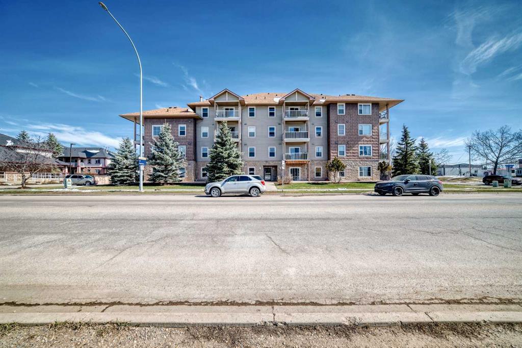 174 N Railway Street #106