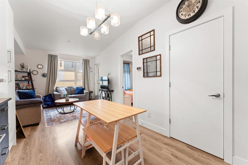 515 4 Avenue NE #302 photo 4