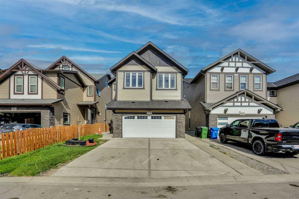 379 Skyview Shores Manor NE photo 2